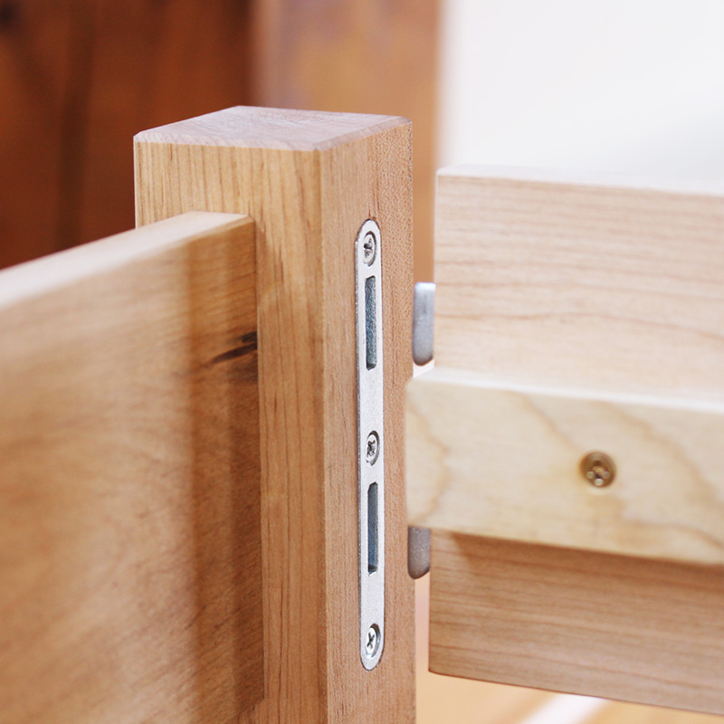 easy-to-assemble natural platform bed