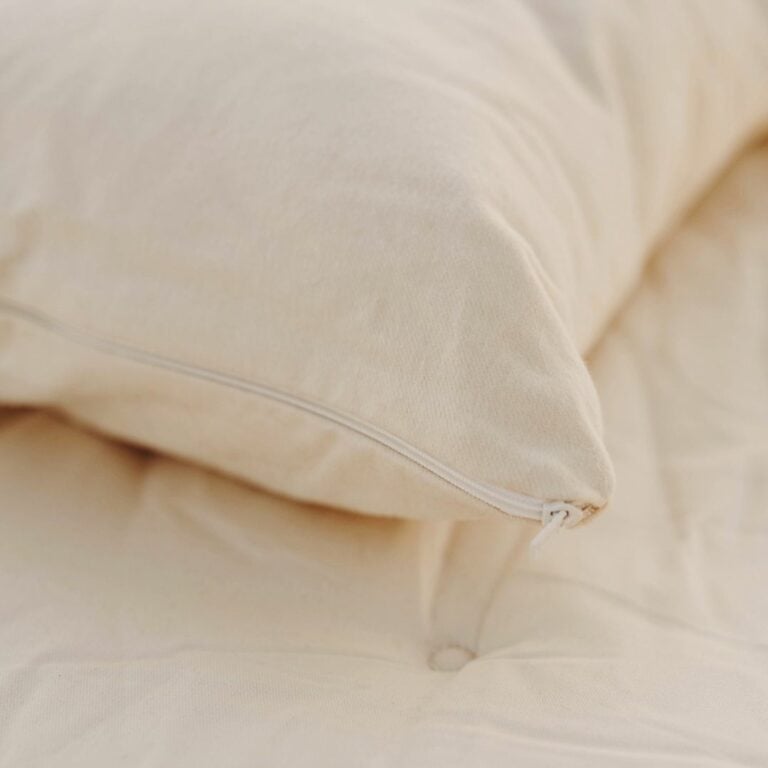 Shredded Kapok / Latex Blend Luxury Organic Stuffing for pillows cushions pet beds - biodegradable main image 1